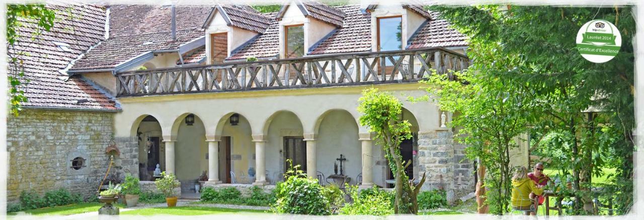 Bed and Breakfast La Chapelle Du Domaine Saint-Loup-Geanges Exterior foto