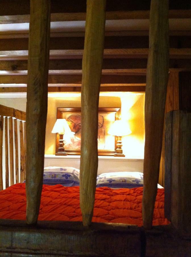 Bed and Breakfast La Chapelle Du Domaine Saint-Loup-Geanges Exterior foto