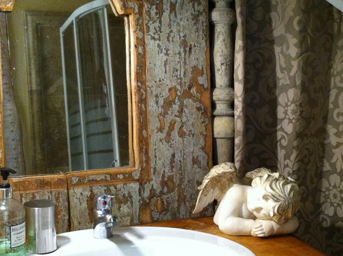 Bed and Breakfast La Chapelle Du Domaine Saint-Loup-Geanges Exterior foto